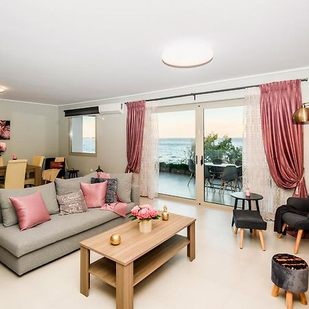 Beachfront Artemida Retreat - Peony Seabreeze Gem 外观 照片