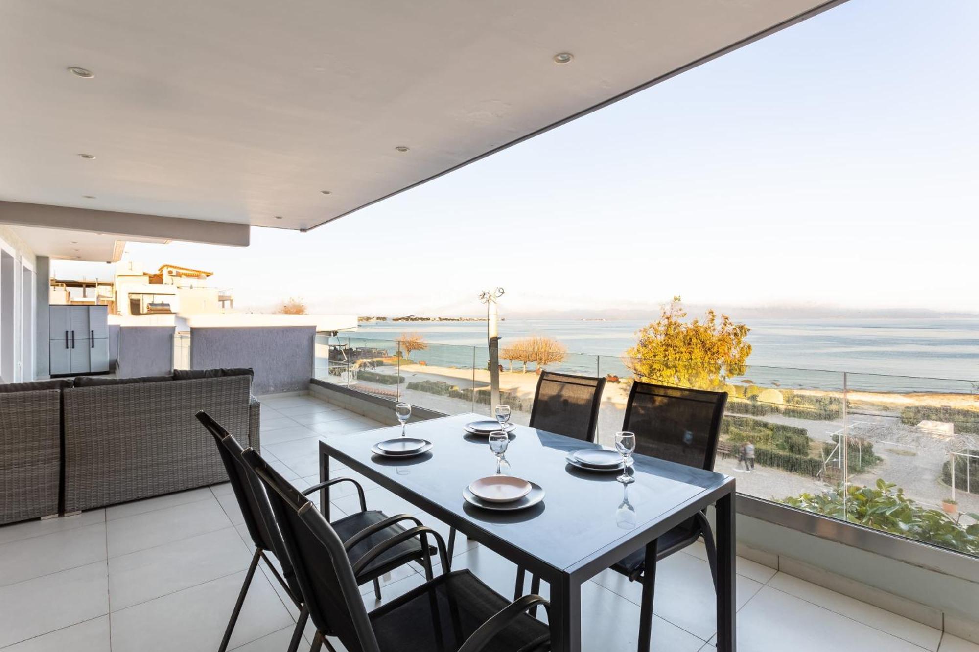 Beachfront Artemida Retreat - Peony Seabreeze Gem 外观 照片